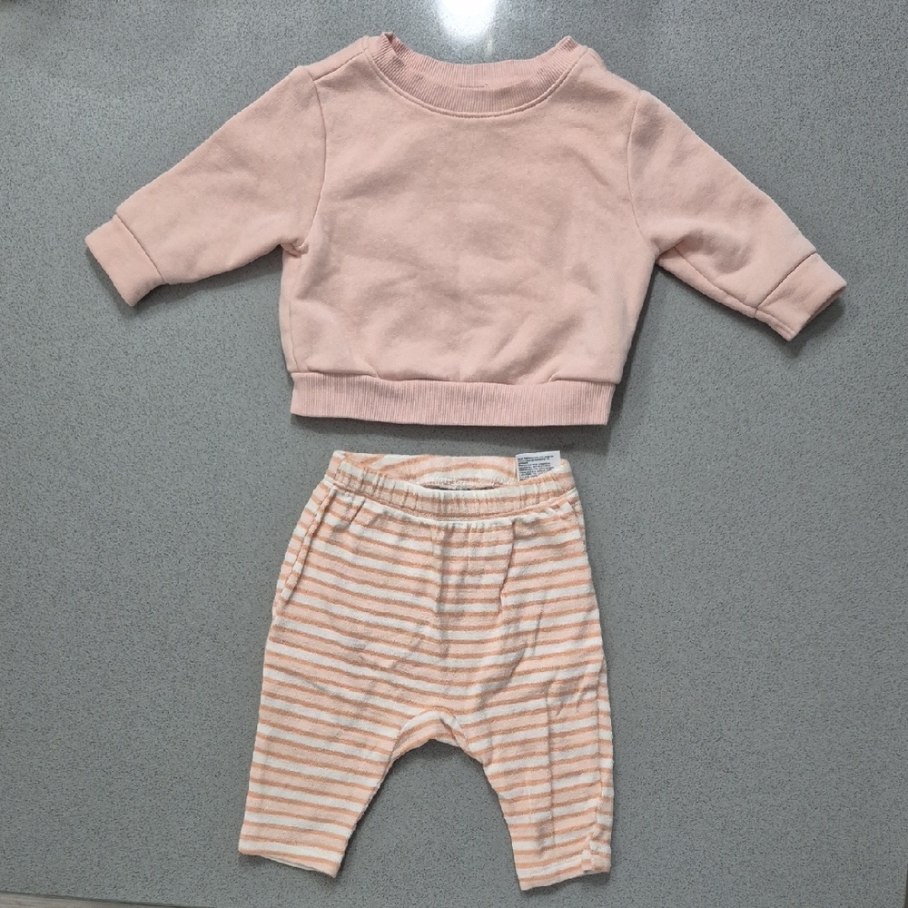 Old Navy Soft Pink Baby Sweater